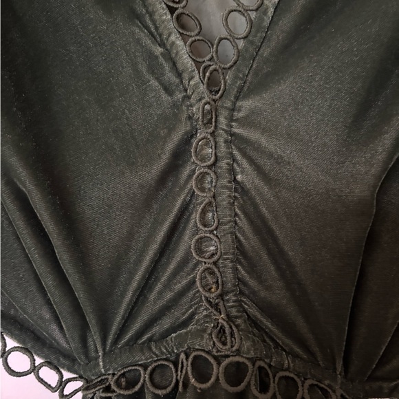 ASOS Green Ruffled Dress - Picture 4 of 5